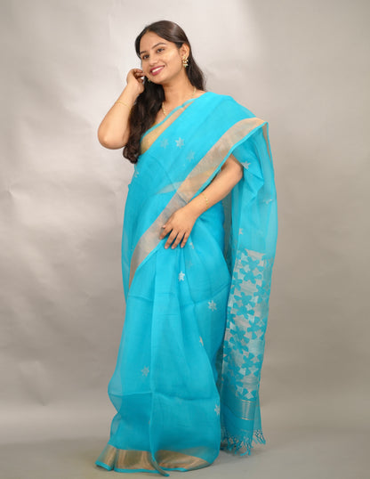 Sky Blue Handloom Muslin Silk Saree With jamdhani weaving | Looms & Tassels