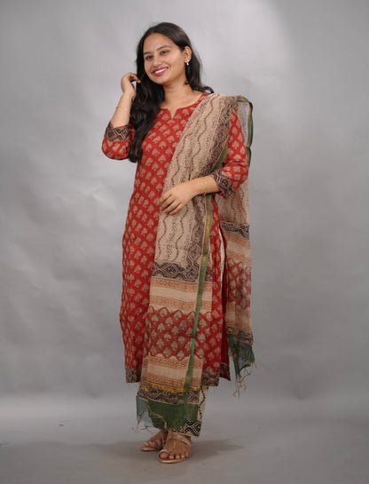 Maroon Handblock printed kota 3 piece suit (stitched)| Looms & Tassels