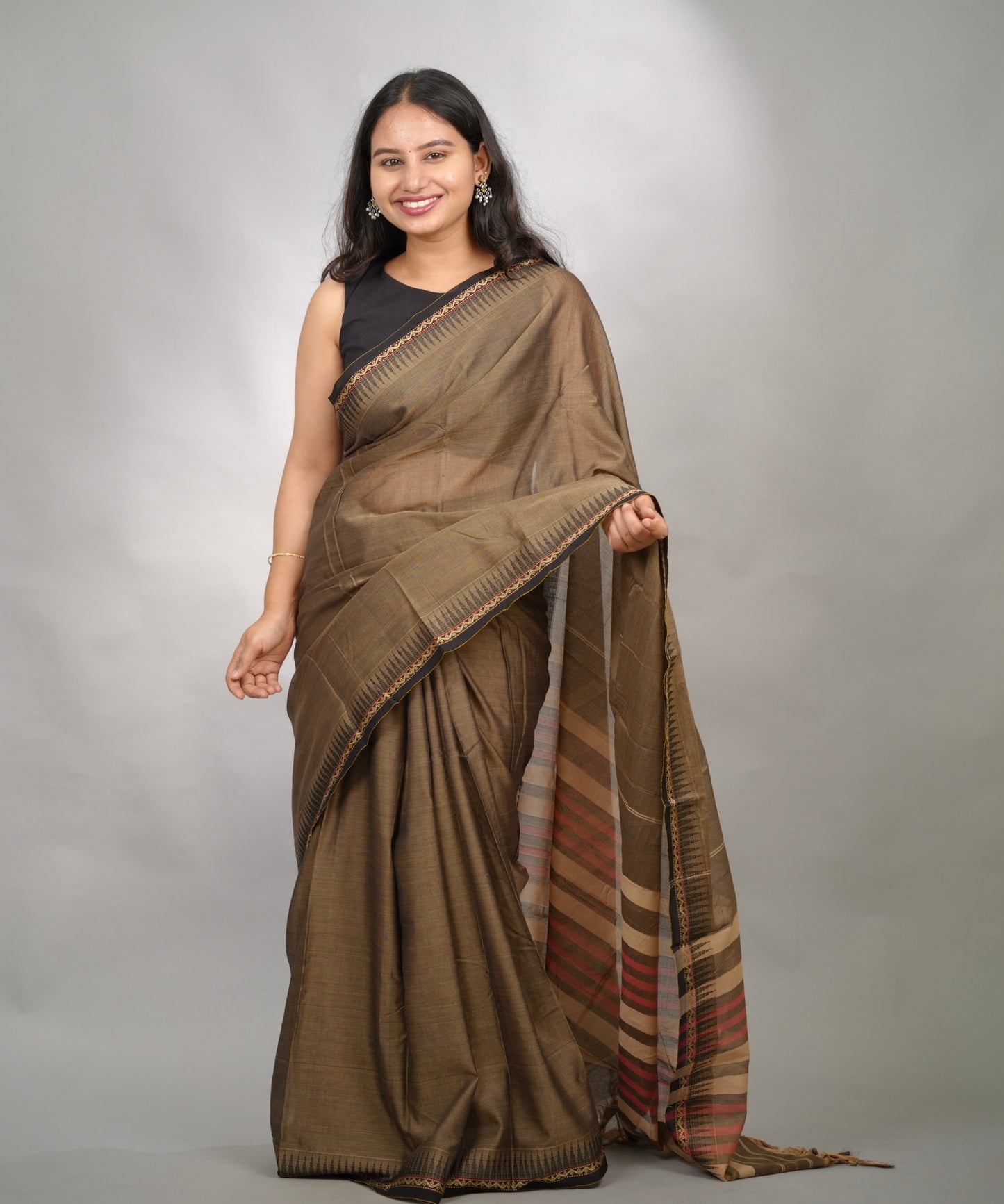 Grey Narayanpet Cotton Saree With Temple Border | Looms & Tassels