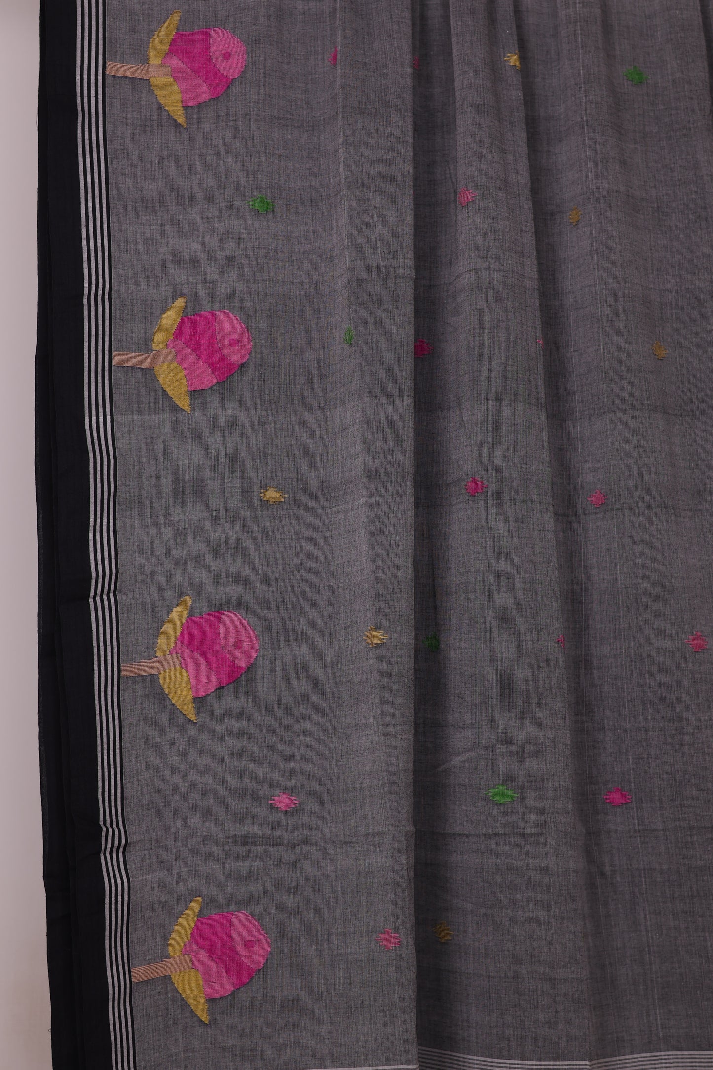 Grey Pure Handwoven Jamdhani Malai Cotton Saree