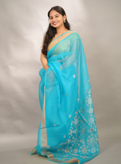 Sky Blue Handloom Muslin Silk Saree With jamdhani weaving | Looms & Tassels