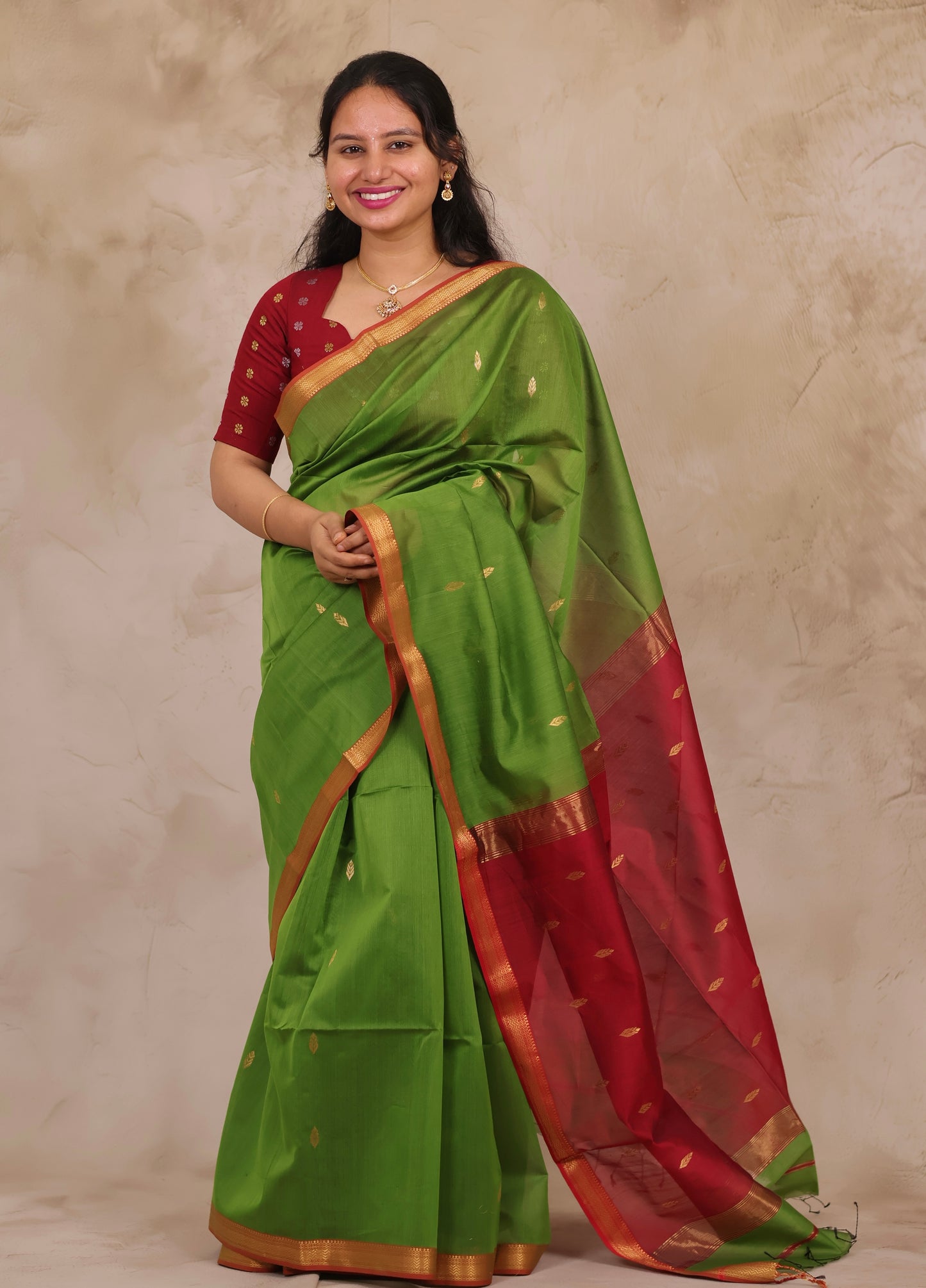 Green & Red Handloom Maheswari Silk Cotton Sarees | Looms & Tassels