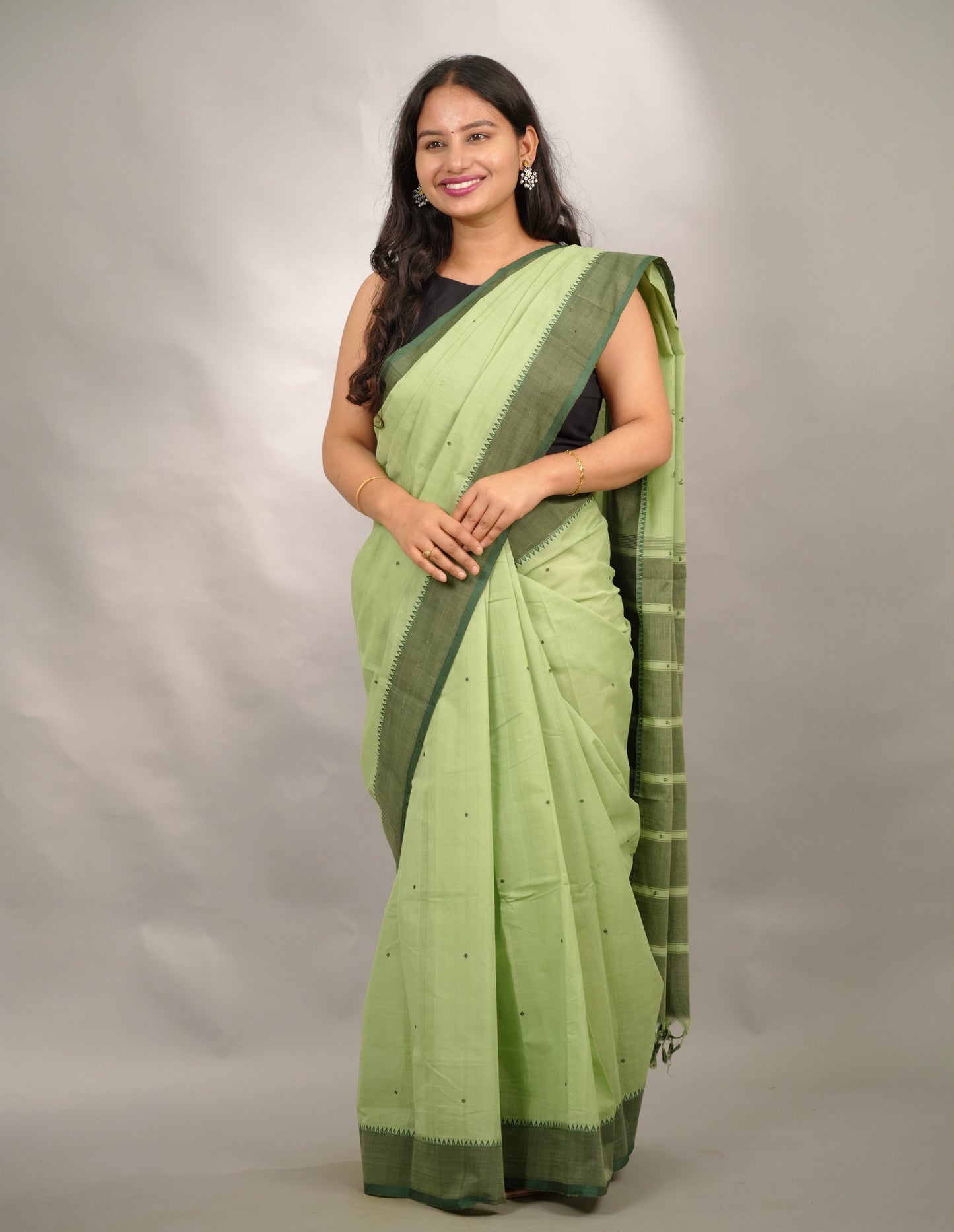 Pista Green Handloom Venkatagiri Cotton Saree Without Blouse | Looms & Tassels