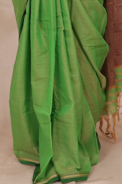 Green Narayanpet Cotton Saree | Looms & Tassels