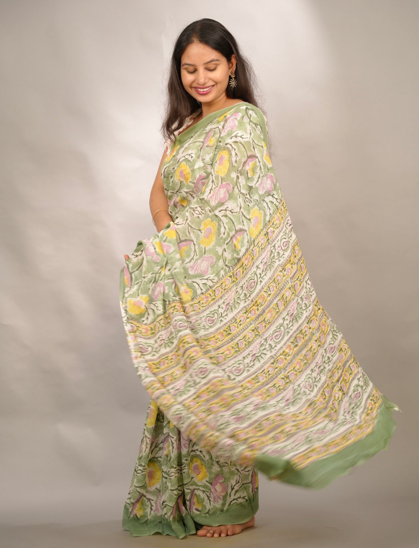 Green Georgette Hand Block Printed Saree| Looms & Tassels