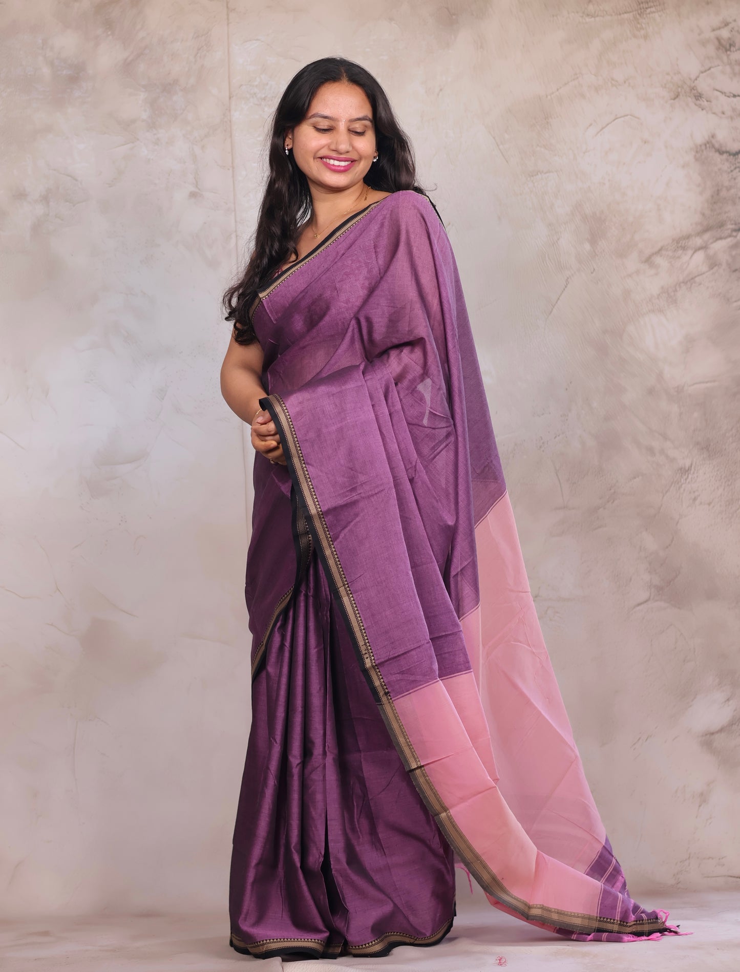 Lavender & Pink Narayanpet Cotton Saree | Looms & Tassels
