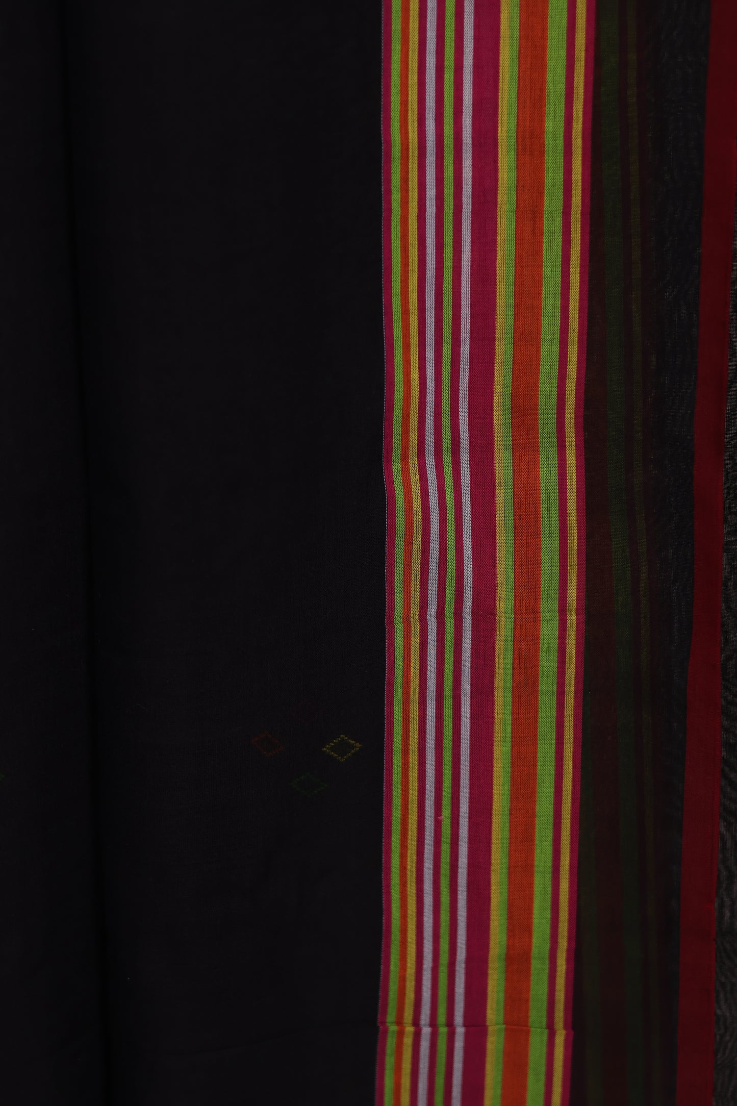 Black Bhujodi weaving Malai Cotton Saree | Looms & Tassels
