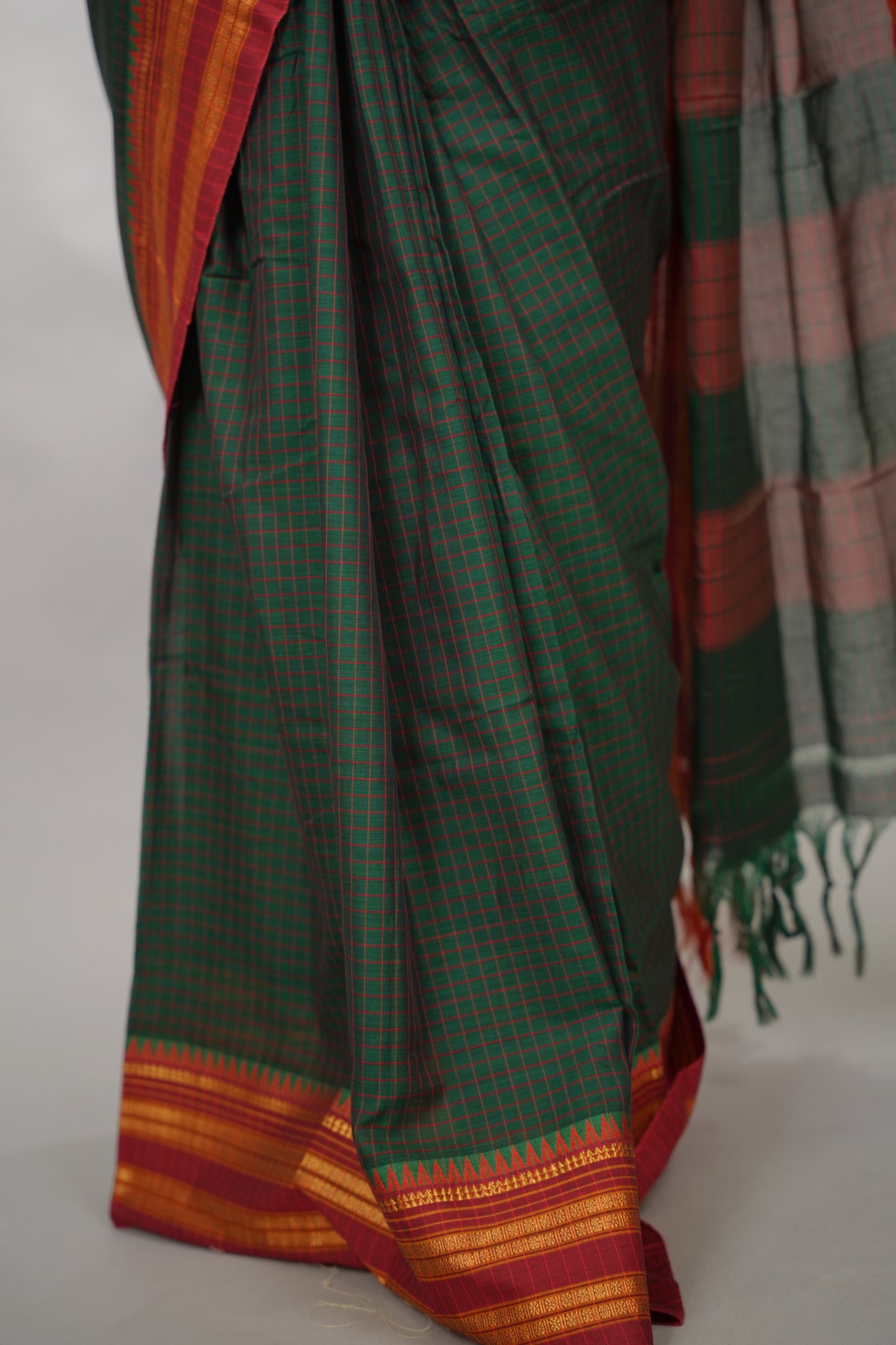 Bottle Green Checks Narayanpet Cotton Saree with Traditional contrast Border | Looms & Tassels
