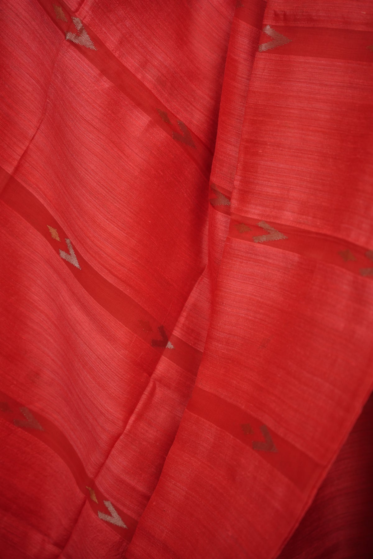 Red Handloom Jamdhani Pure Matka Silk Saree with Muslin Silk Pallu