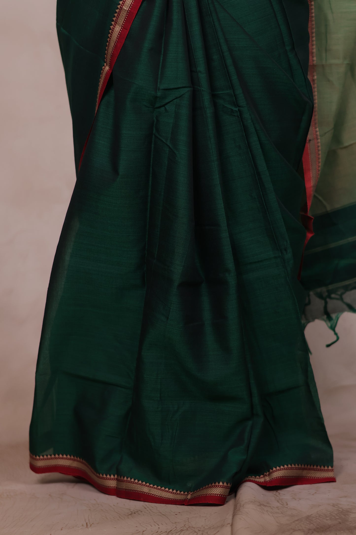 Bottle Green Narayanpet Cotton Saree | Looms & Tassels