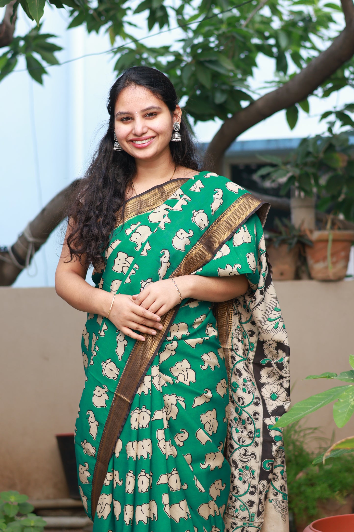 Green & Cream Elephant Kalamkari Silk Handcrafted Nizam Border Saree