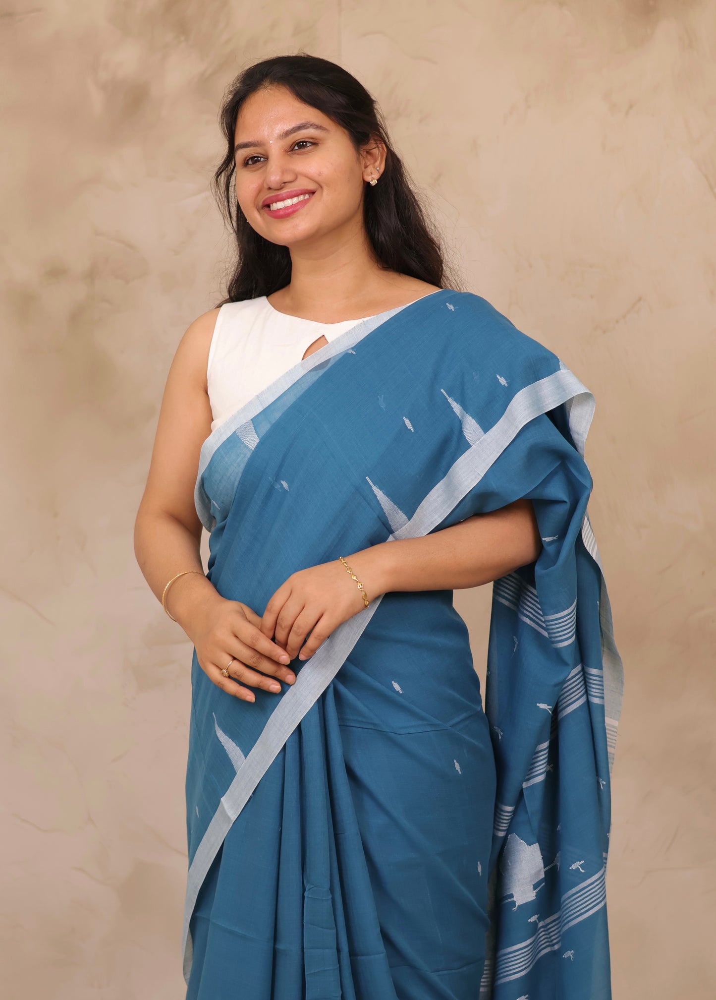 Blue Handwoven Malai Cotton Saree| Looms & Tassels