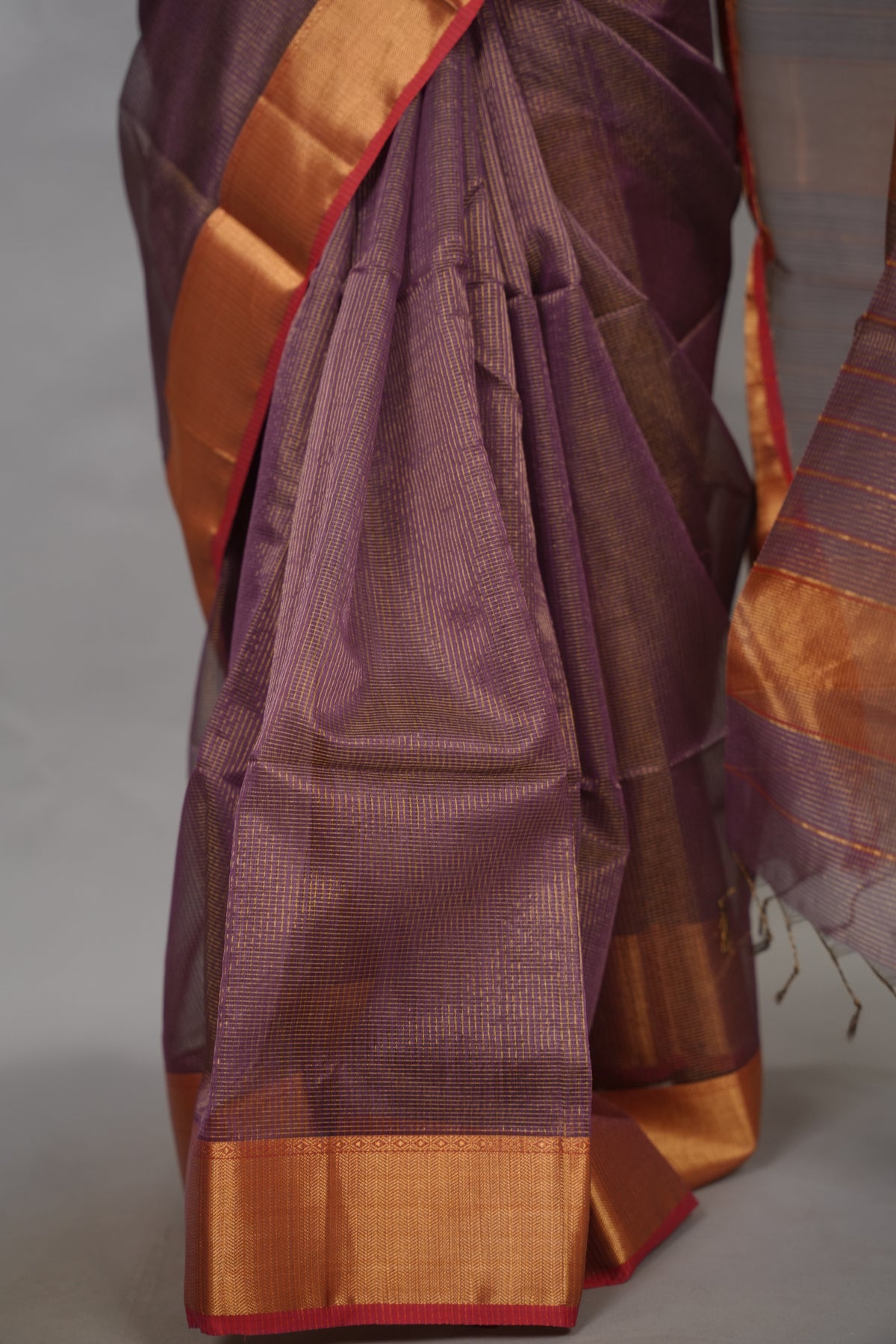 Lavender Checks Handloom Maheswari Tissue Silk Cotton Sarees | Looms & Tassels