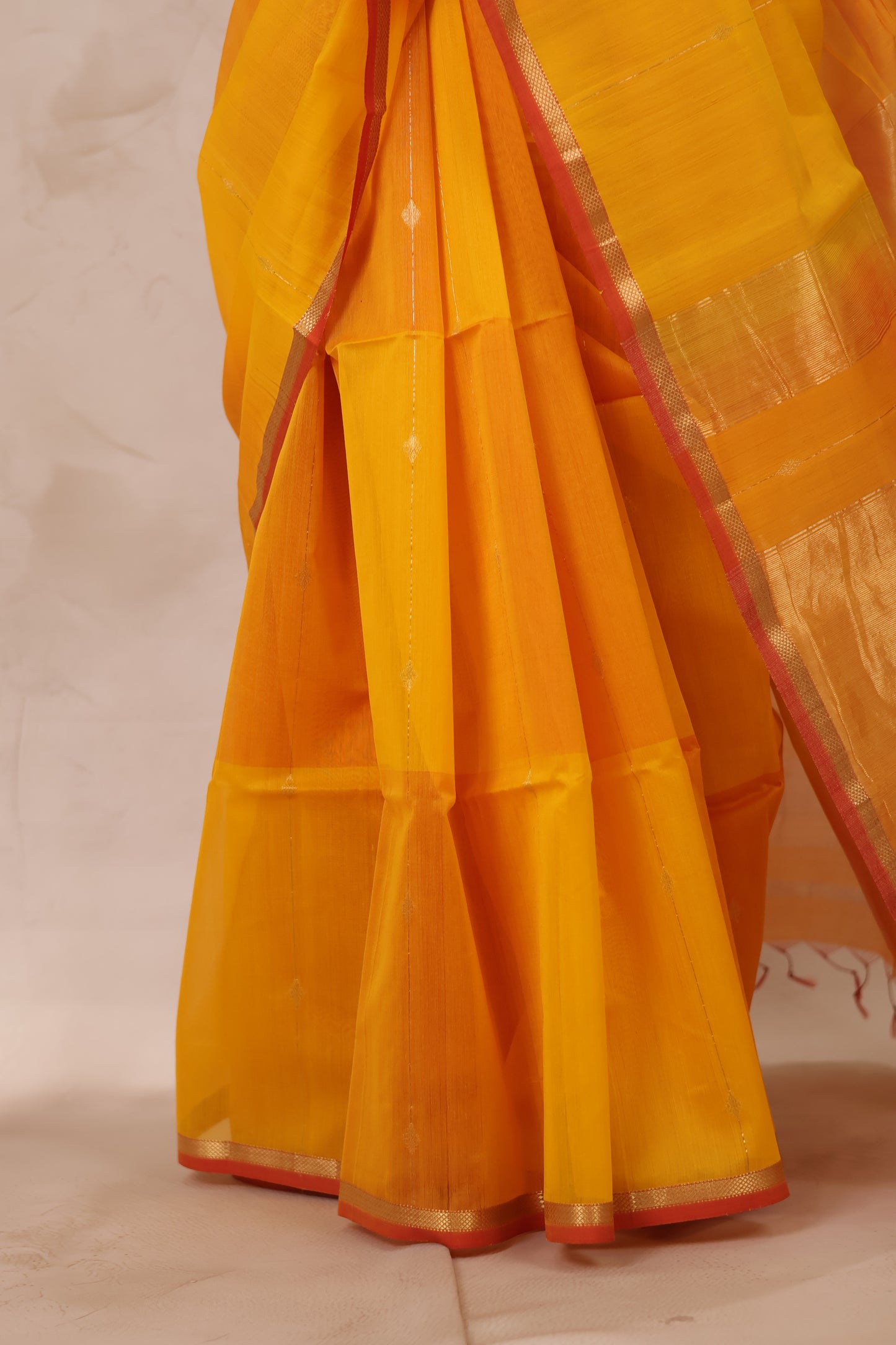 Yellow Dual Tone Handloom Maheswari Silk Cotton Sarees | Looms & Tassels