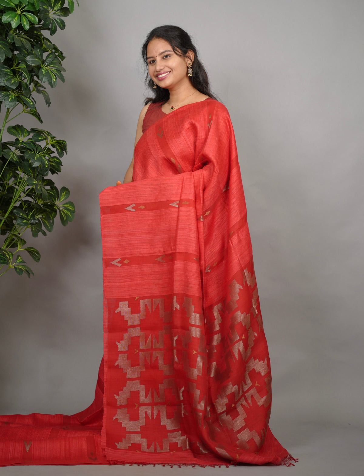 Red Handloom Jamdhani Pure Matka Silk Saree with Muslin Silk Pallu
