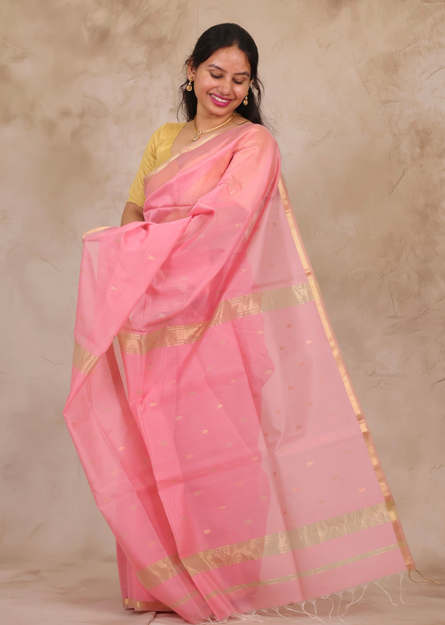 Baby Pink Handloom Maheswari Silk Cotton Sarees | Looms & Tassels