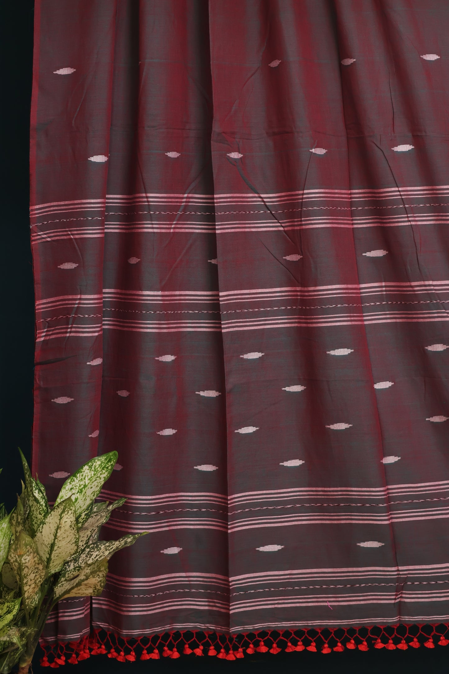 Dual Shade Pure Handwoven Malai Cotton Saree with Butta Weaving