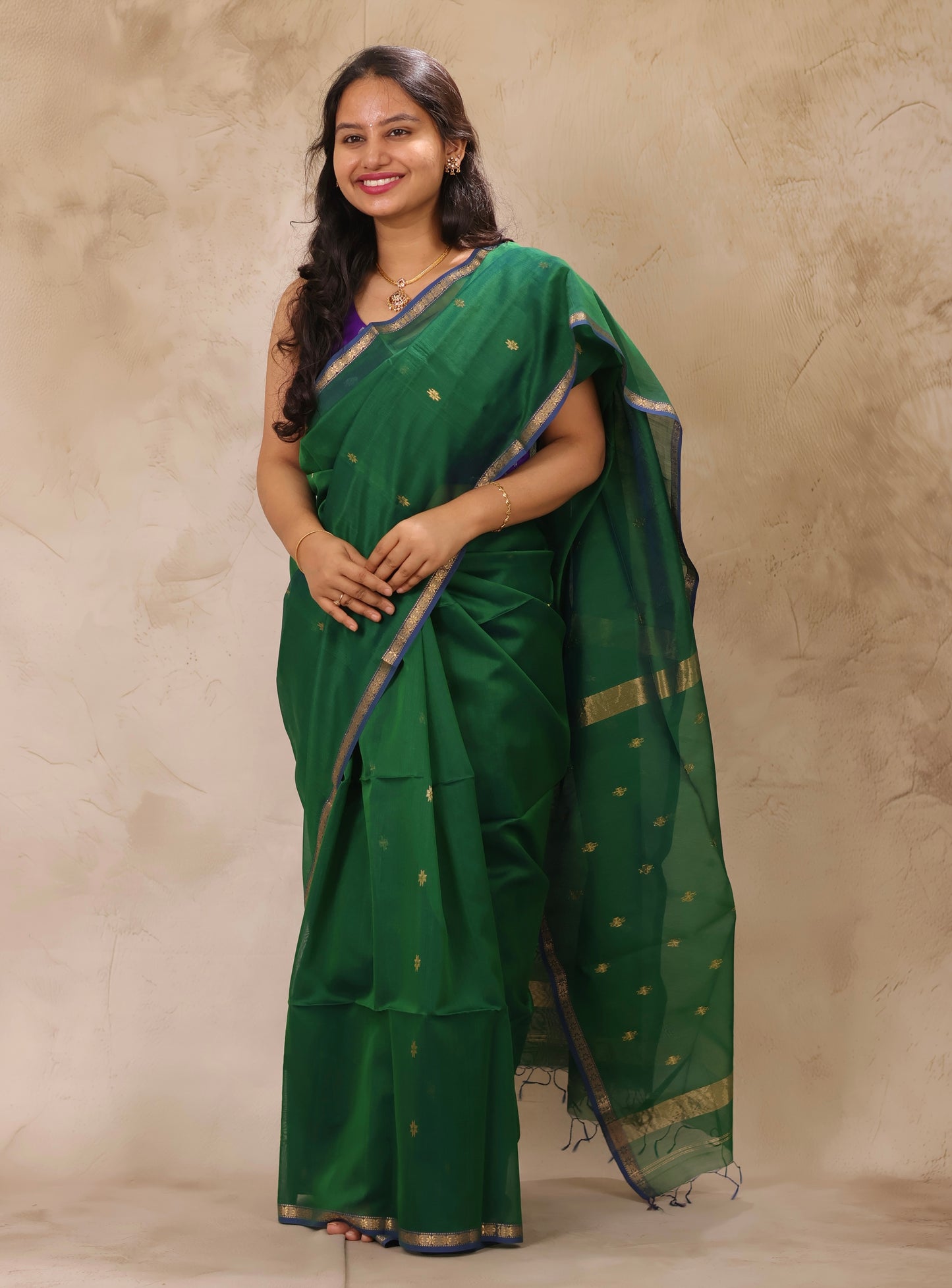 Green Handloom Maheswari Silk Cotton Sarees | Looms & Tassels