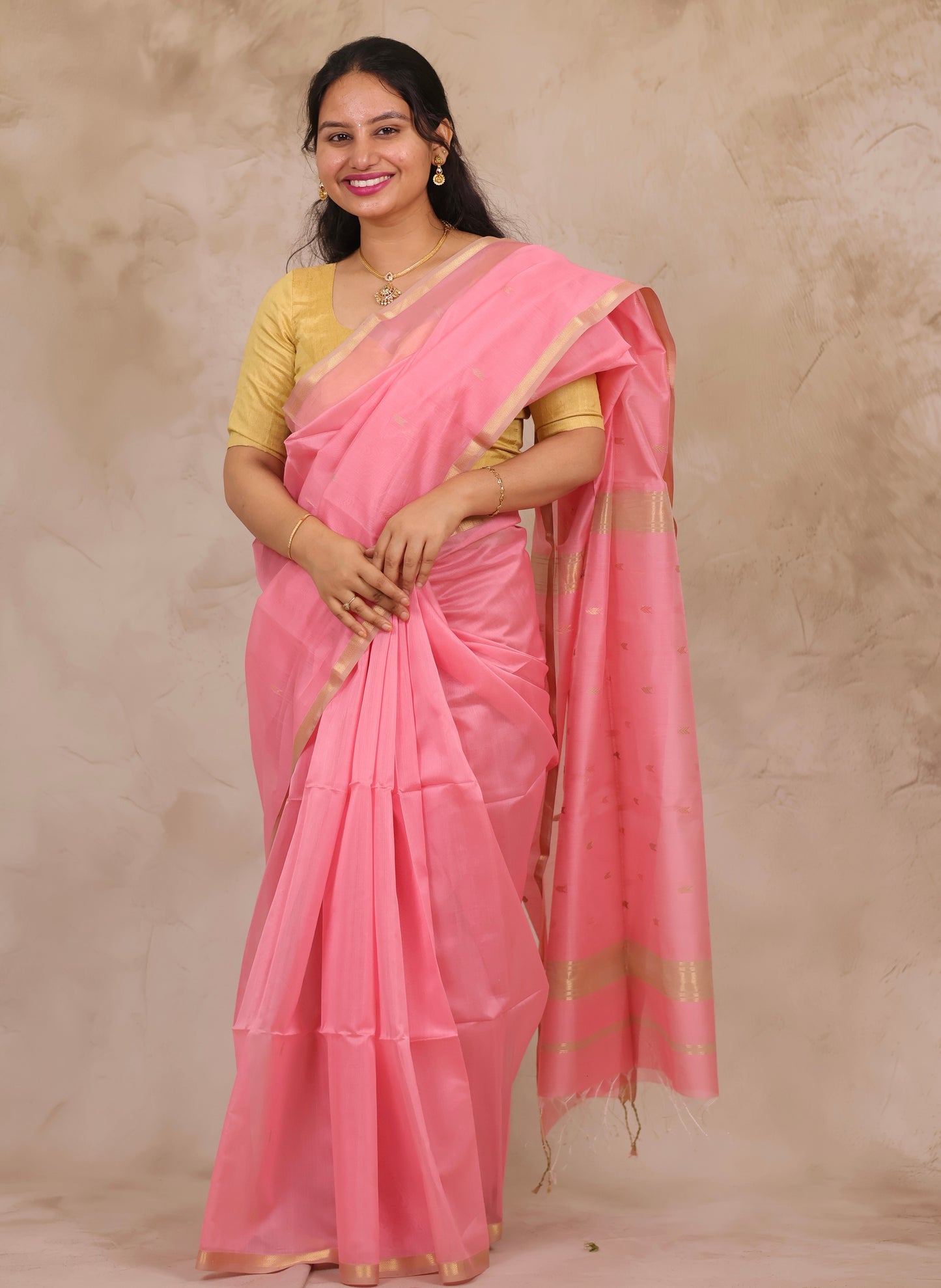 Baby Pink Handloom Maheswari Silk Cotton Sarees | Looms & Tassels