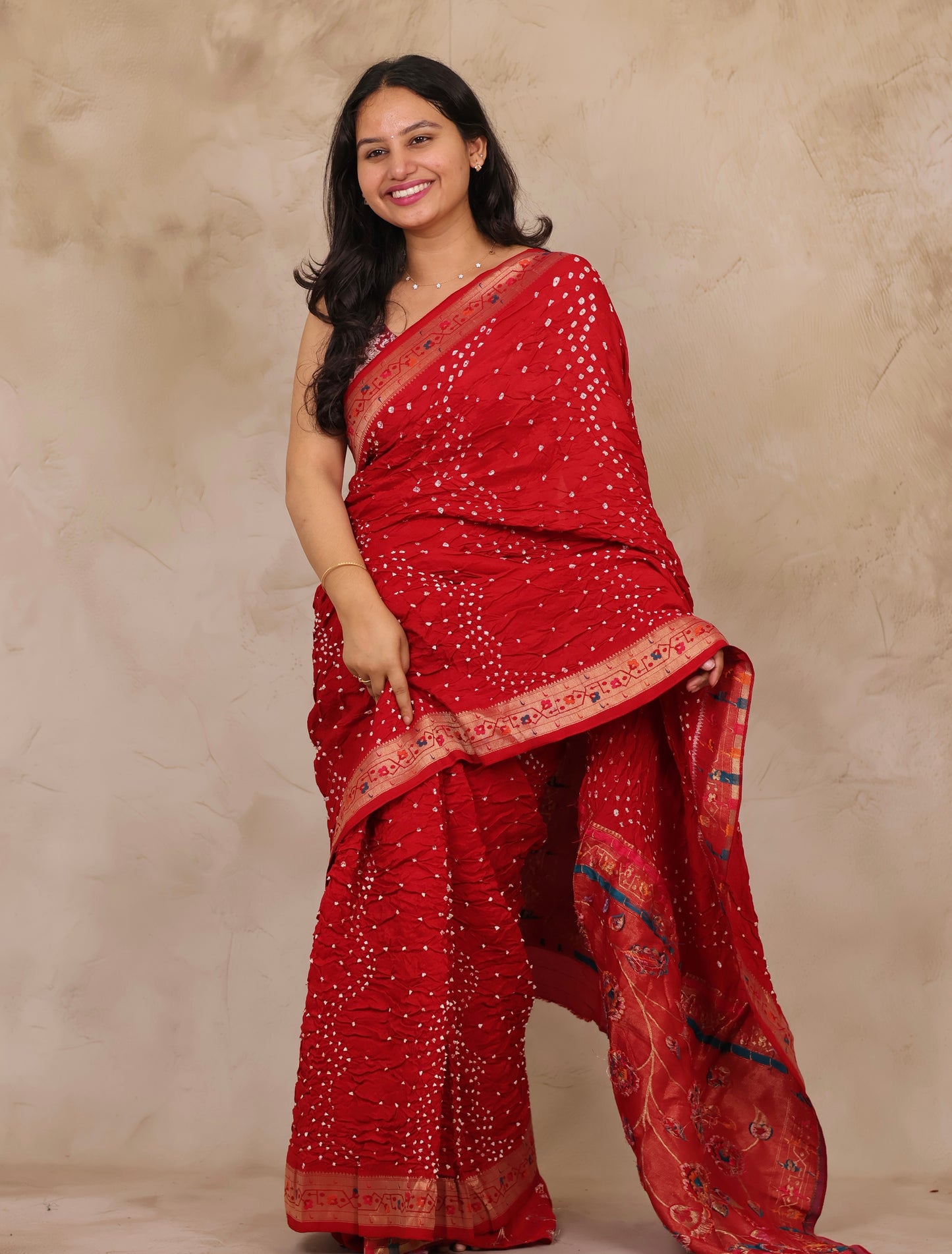 Red Handcrafted Pattern Bandhani Paithani Dola Silk Saree | Looms & Tassels