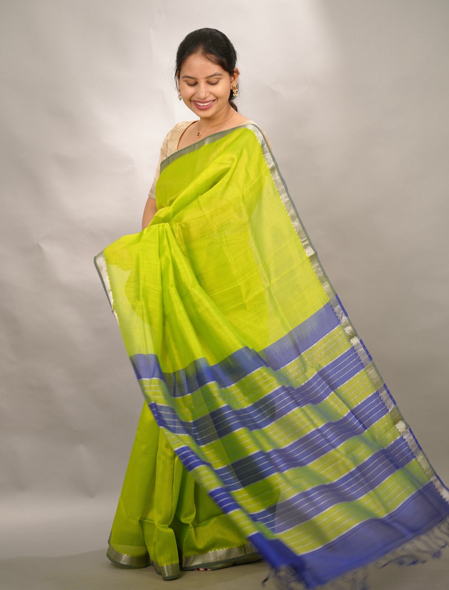 Parrot Green & Blue Handloom Mangalagiri Silk Saree| Looms & Tassels