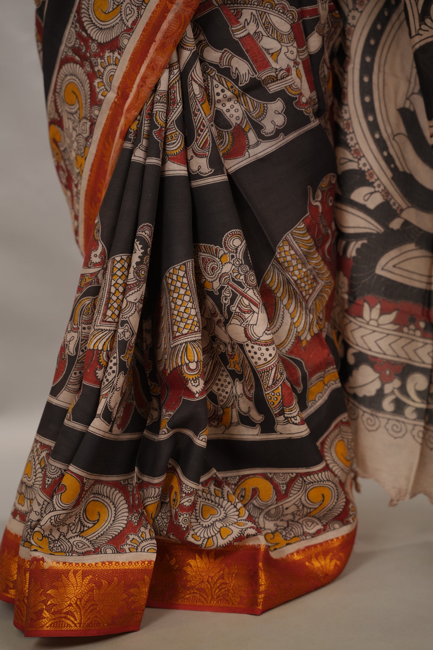 Black Kanchi border Kalamkari chennur silk saree | Looms & Tassels