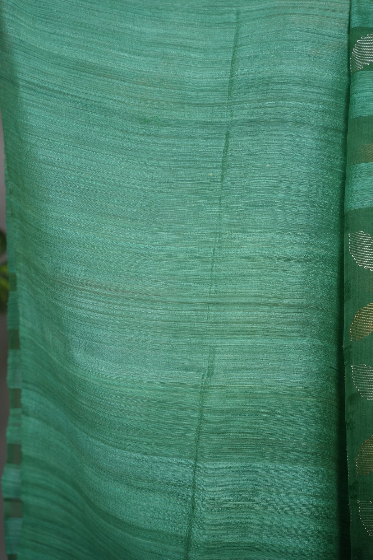 Sea green Handloom Jamdhani Pure Matka Silk Saree with Muslin Silk Pallu | Looms & Tassels