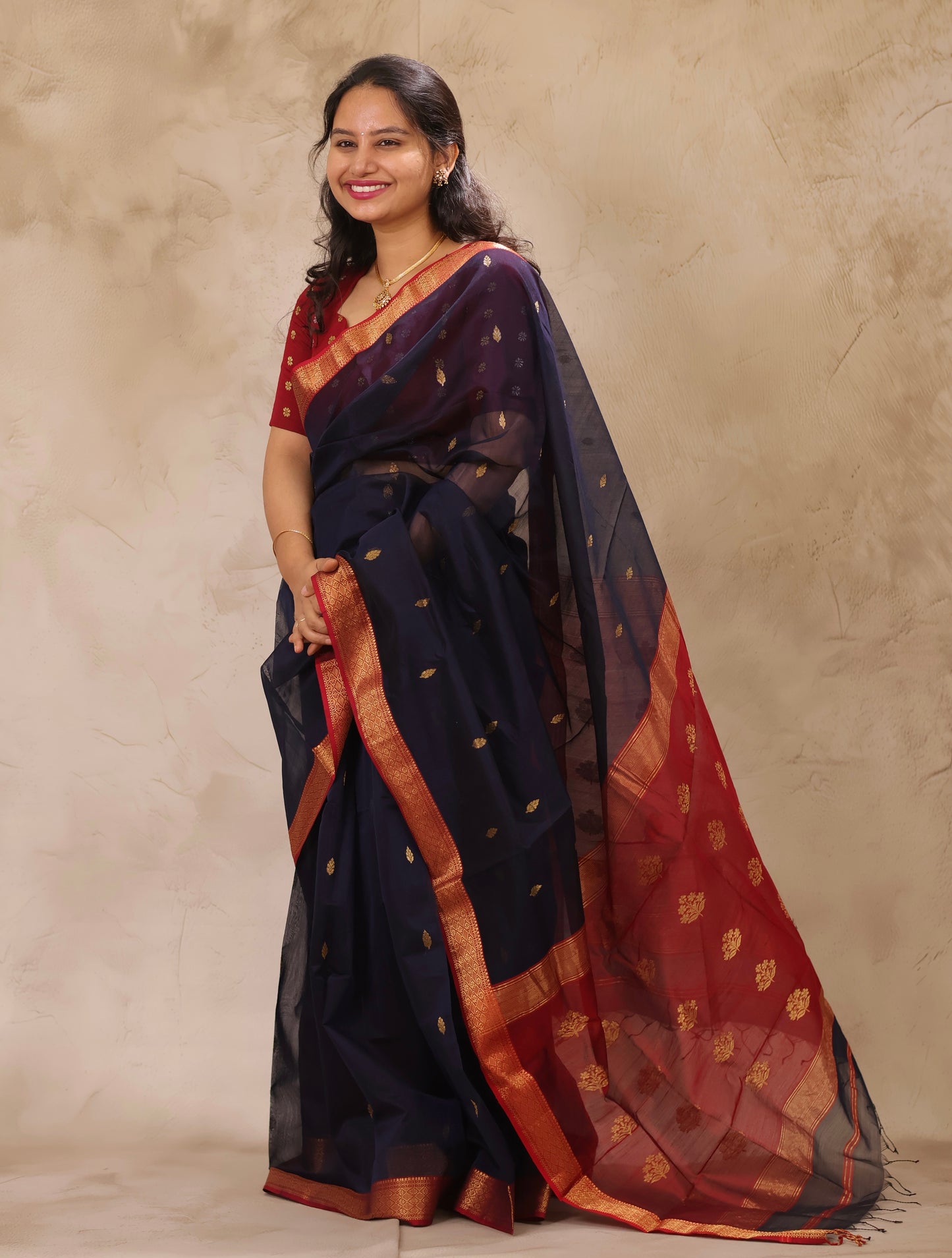 Dark Blue Handloom Maheswari Silk Cotton Sarees | Looms & Tassels