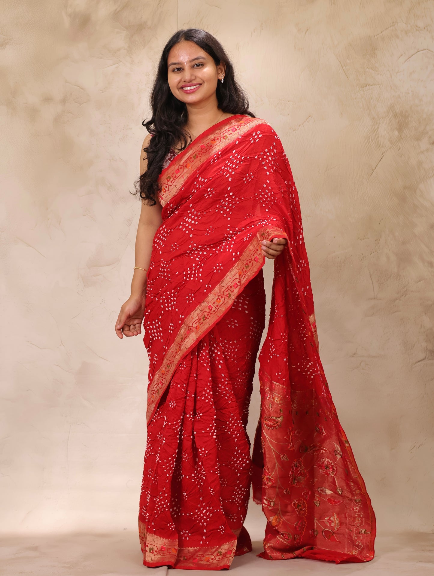Red Handcrafted Pattern Bandhani Paithani Dola Silk Saree | Looms & Tassels