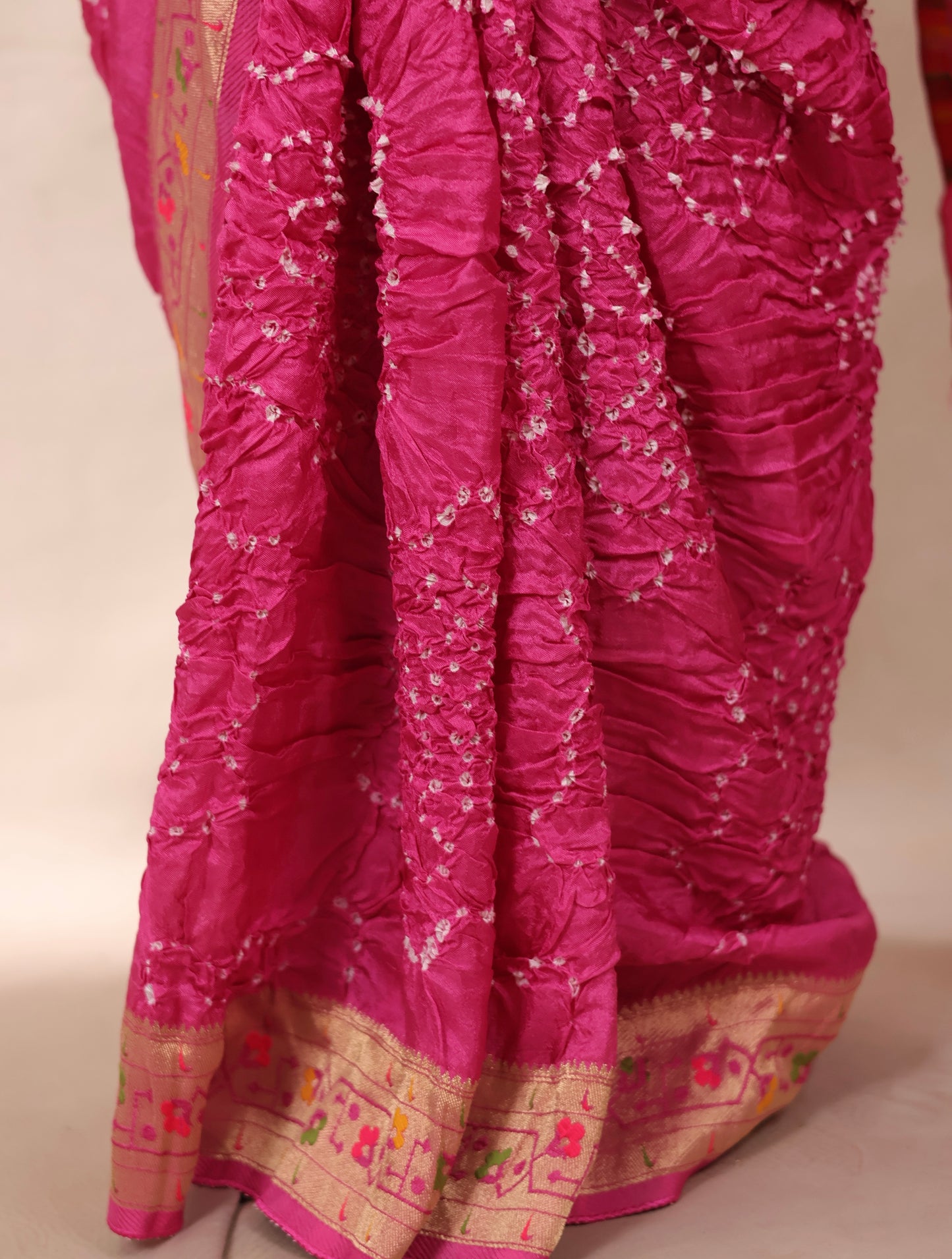 Pink Handcrafted Pattern Bandhani Paithani Dola Silk Saree | Looms & Tassels