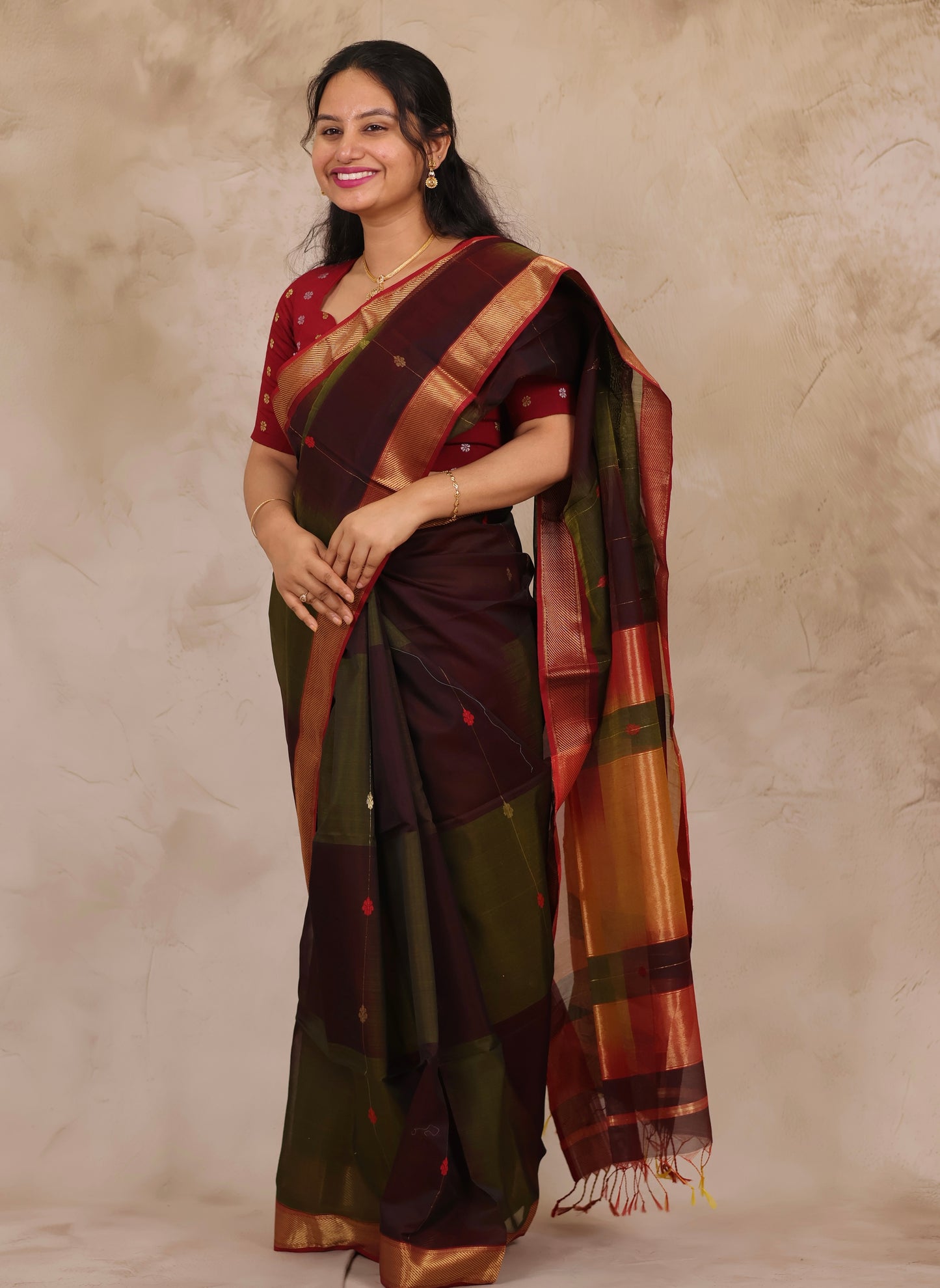 Wine & Green Handloom Maheswari Silk Cotton Sarees | Looms & Tassels