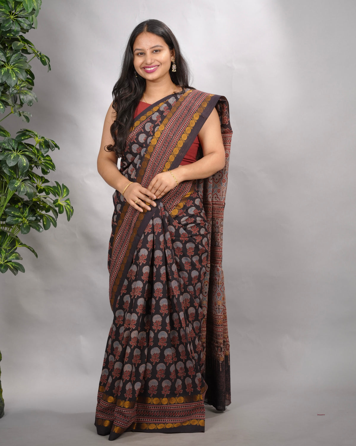 Black Ajrakh Hand Block Printed Sungudi Cotton Saree | Looms & Tassels