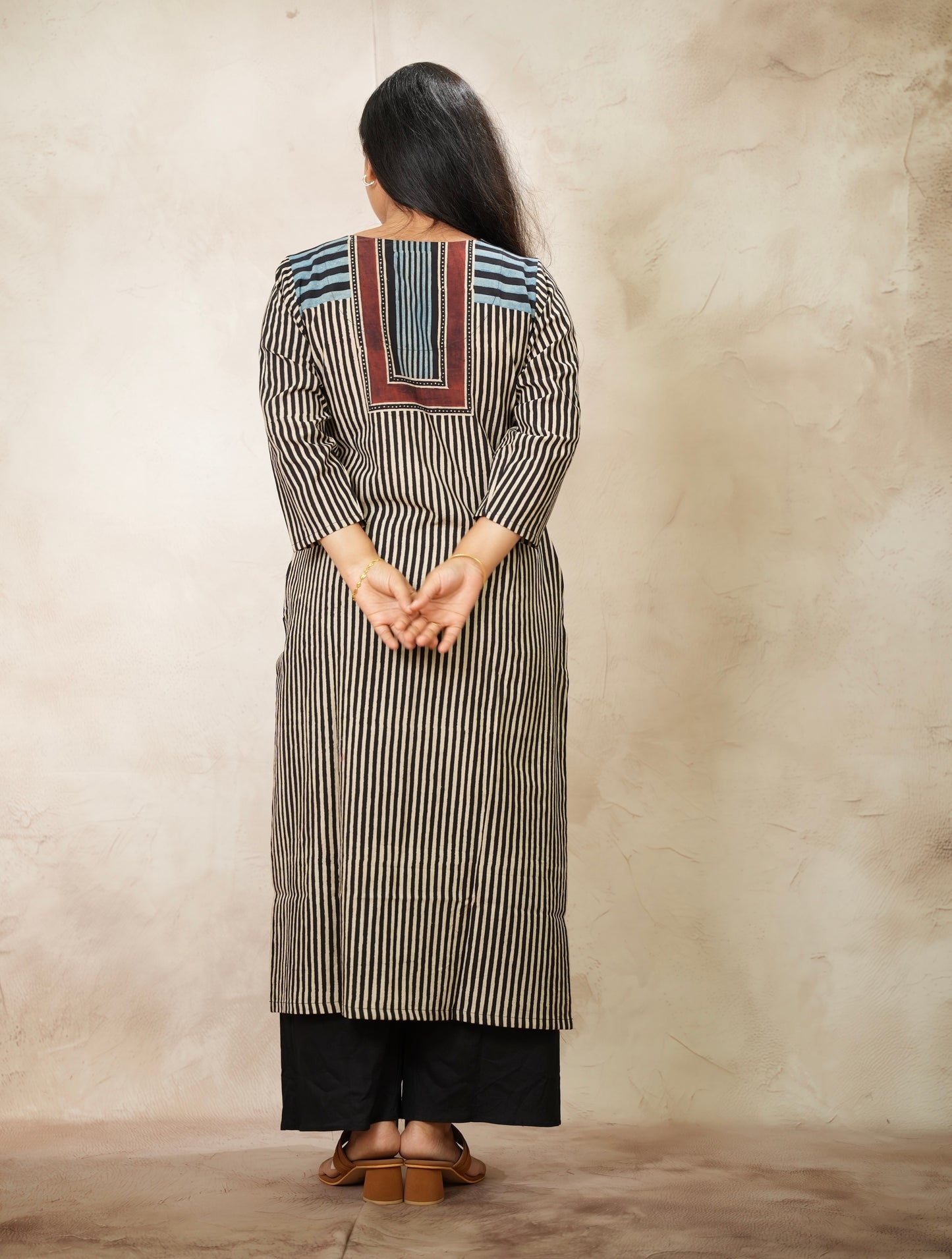 Black & White Ajrakh Pattern Hand Block printed Kurti | Looms & Tassels