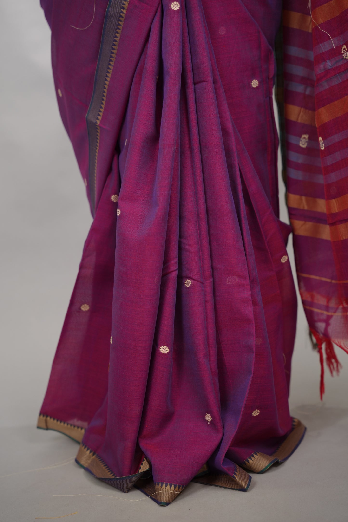 Purple Narayanpet Cotton Saree With Butta Weaving | Looms & Tassels