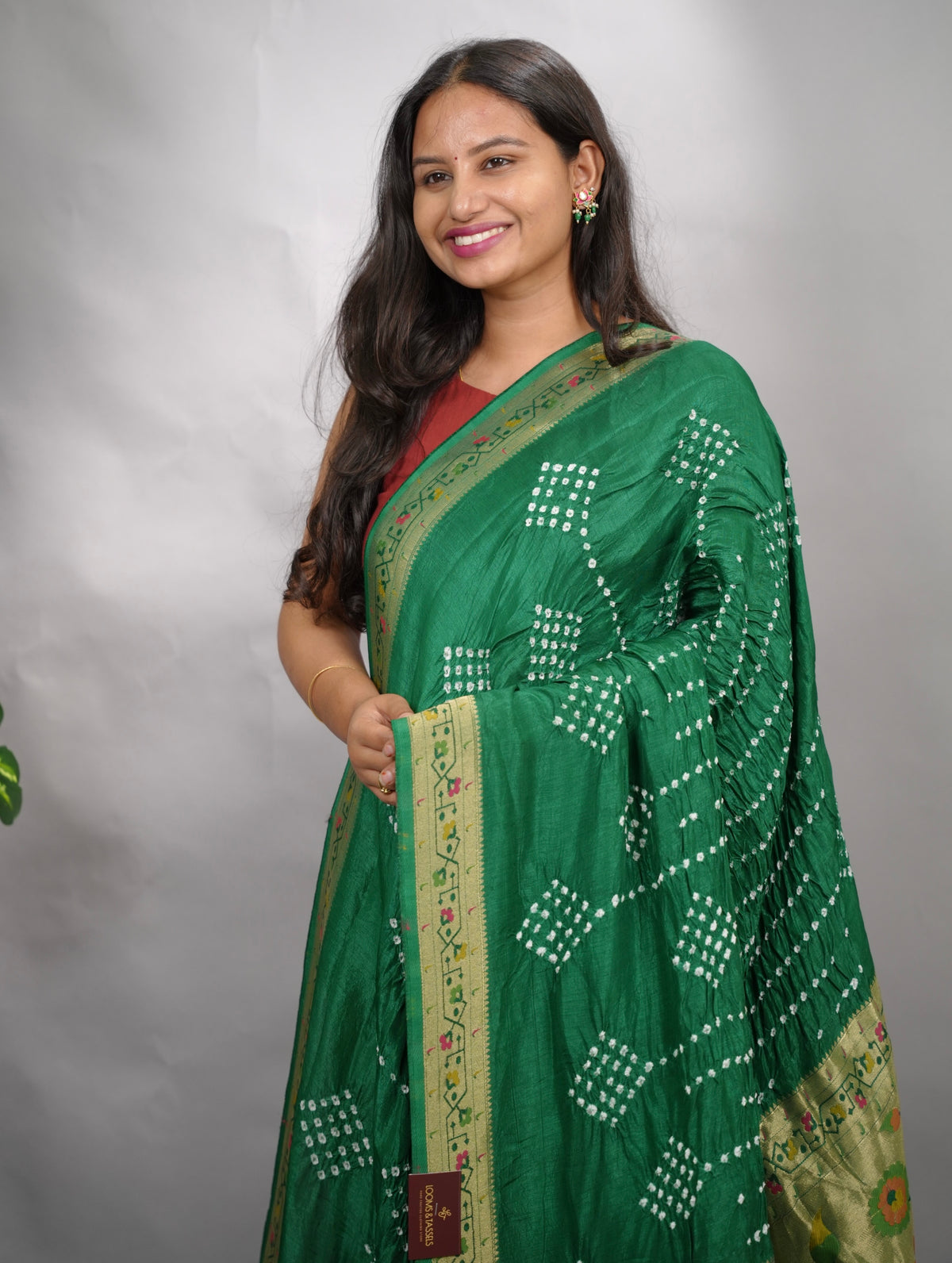 Green Handcrafted Pattern Bandhani Paithani Dola Silk Saree | Looms & Tassels