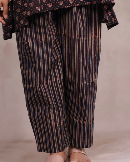 Black Ajrakh Handblock Printed Co-ord Set (Pure Cotton ) | Looms & Tassels