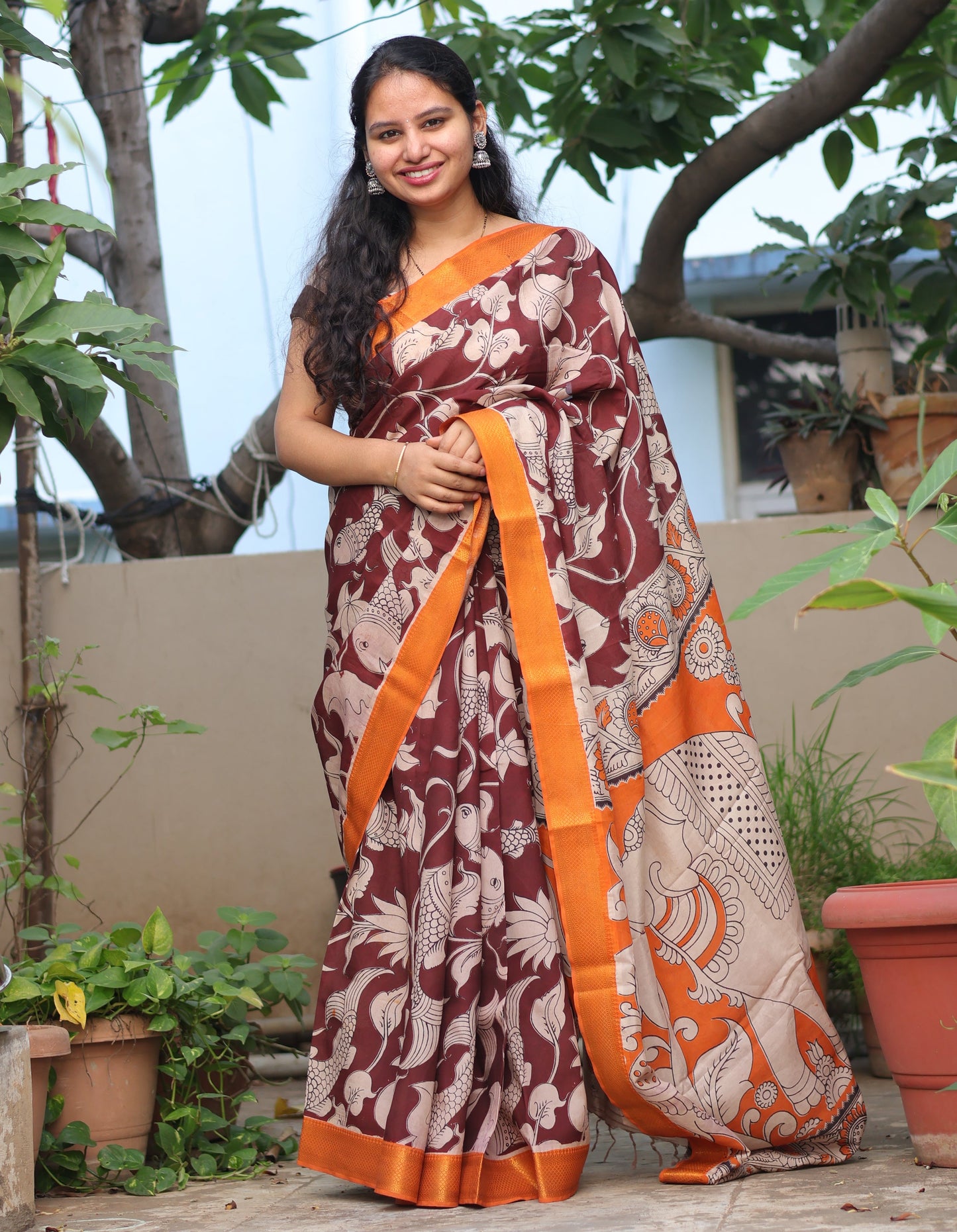 Brown Floral & Fish Kalamkari Silk Handcrafted Nizam Border Saree