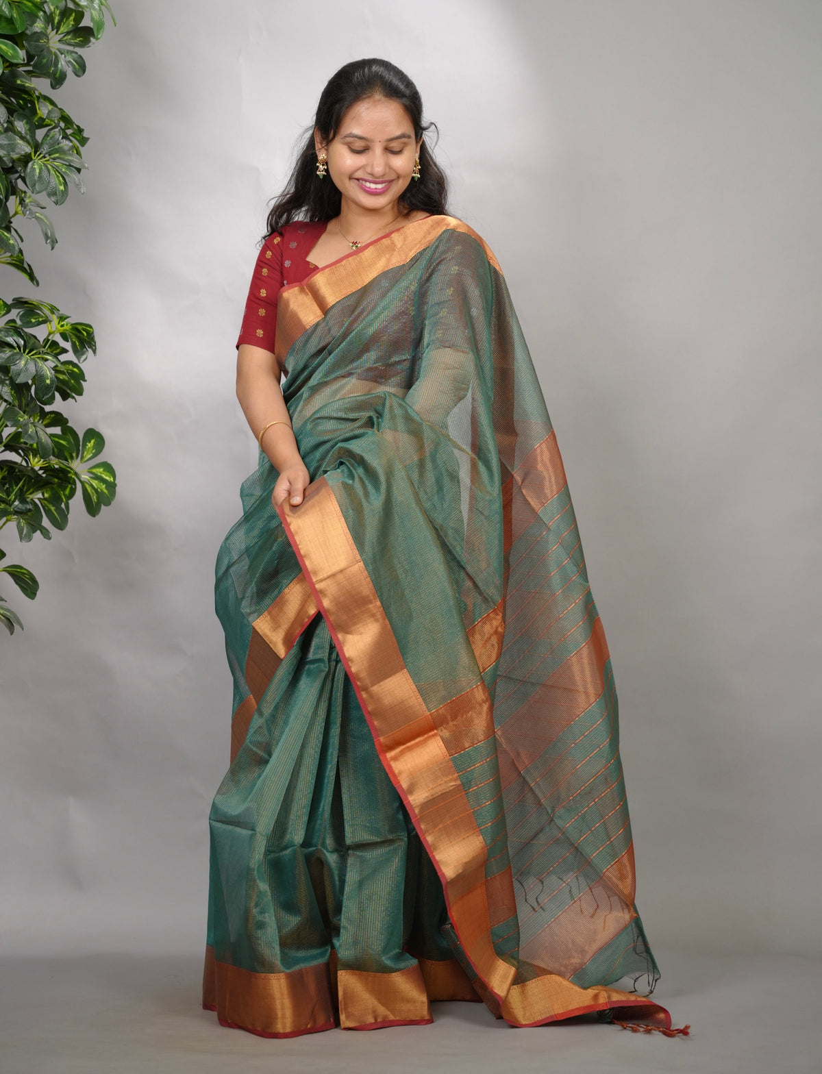 Sea Green Checks Handloom Maheswari Tissue Silk Cotton Sarees | Looms & Tassels