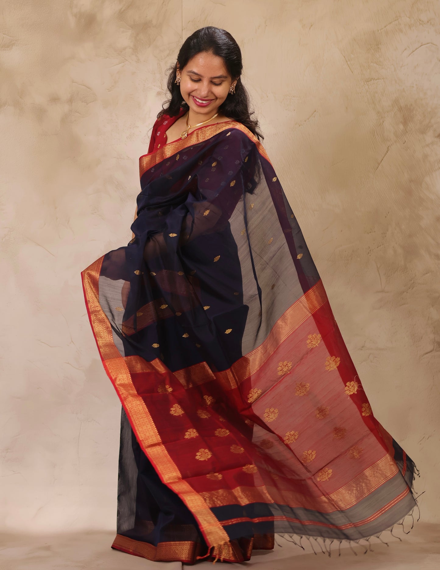 Dark Blue Handloom Maheswari Silk Cotton Sarees | Looms & Tassels