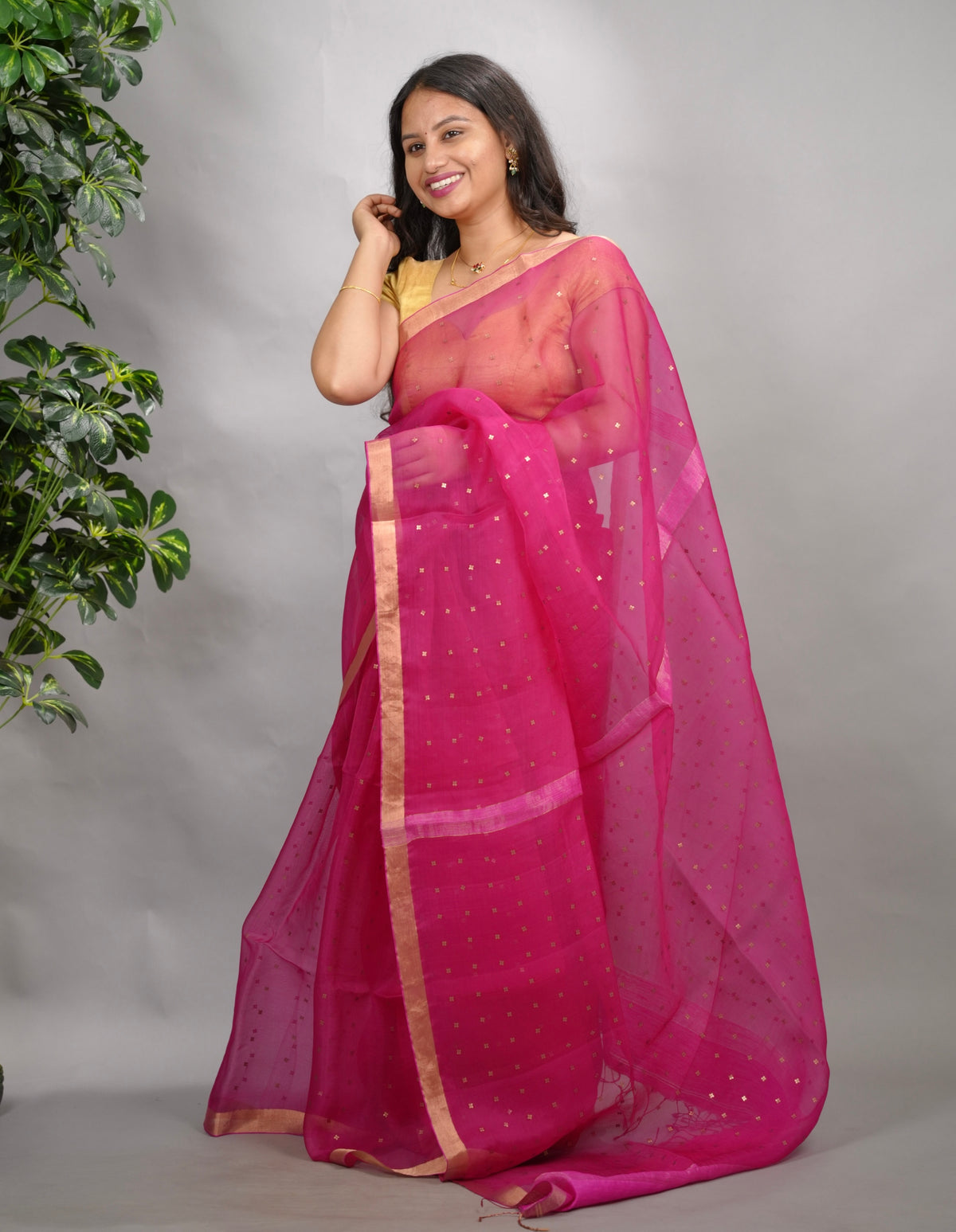 Pink Handwoven Muslin Silk Saree With Sequence Work | Looms & Tassels