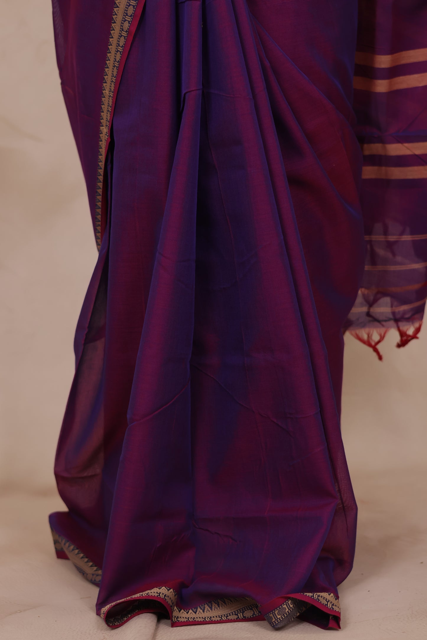 Purple Narayanpet Cotton Saree | Looms & Tassels