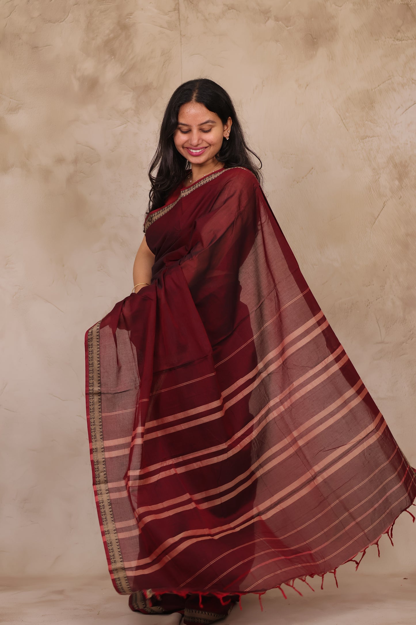 Maroon Narayanpet Cotton Saree | Looms & Tassels