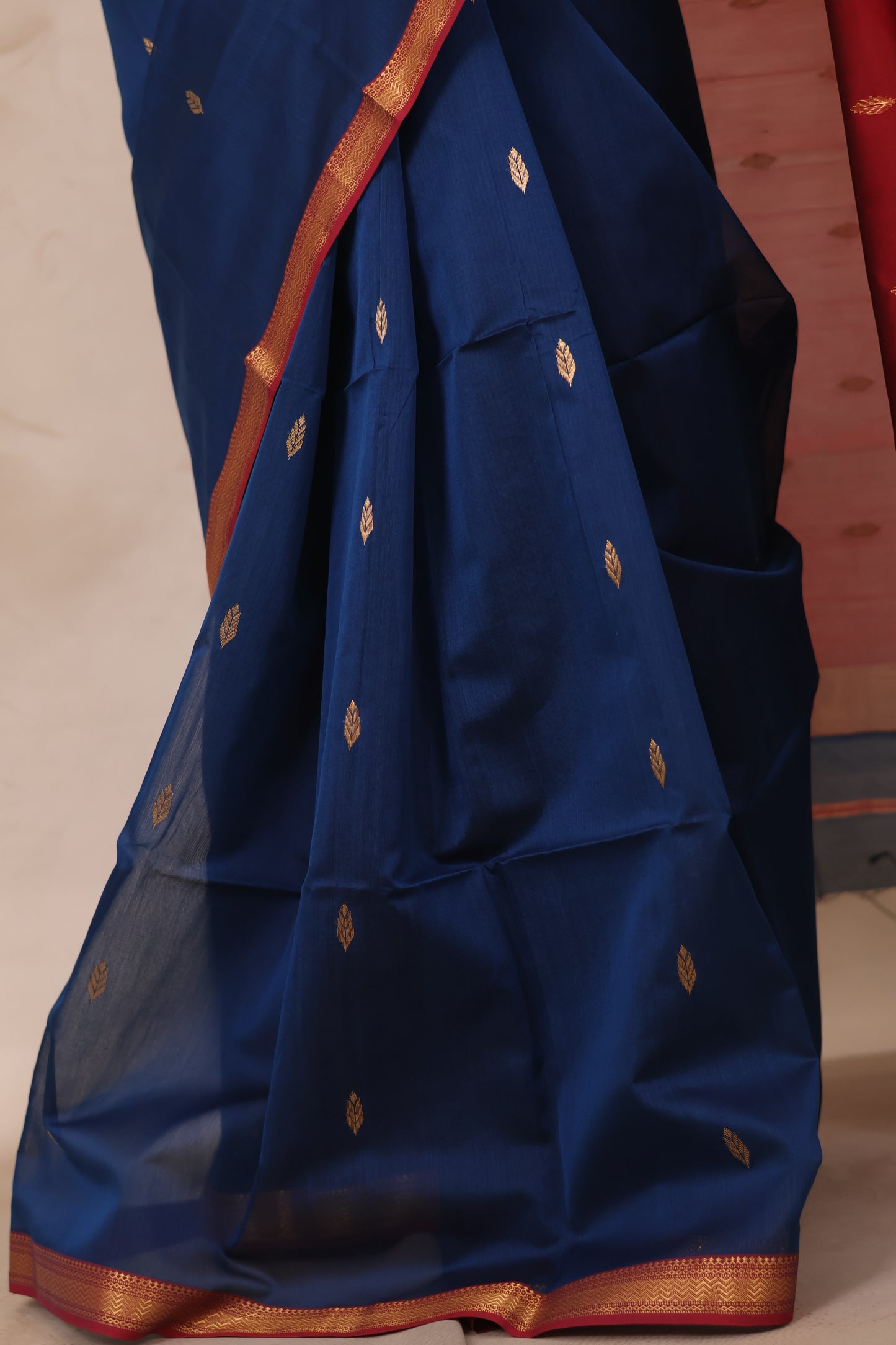 Rama Blue Handloom Maheswari Silk Cotton Sarees | Looms & Tassels