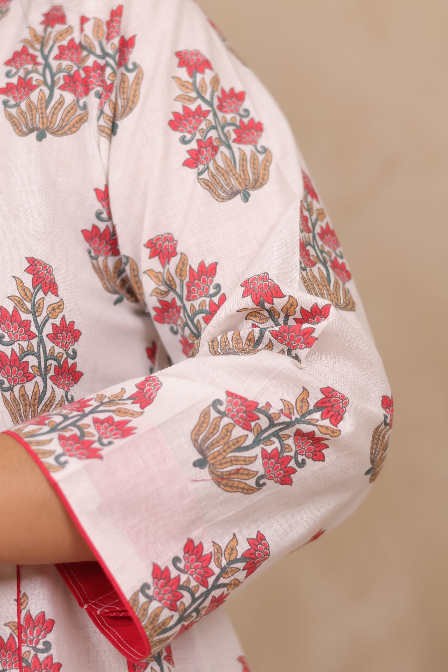 Off White Floral Mul Cotton Kurta with Red Palazzo Set | Looms & Tassels