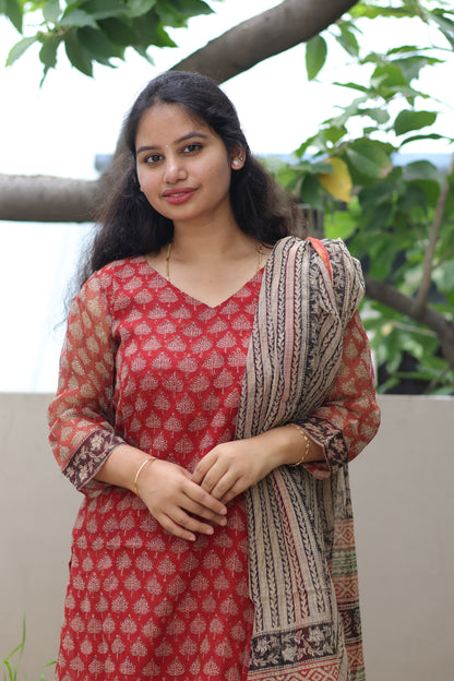 Maroon Handblock printed kota 3 piece suit (stitched)