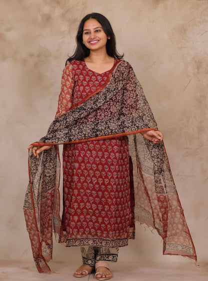 Maroon Handblock printed kota 3 piece suit (stitched)