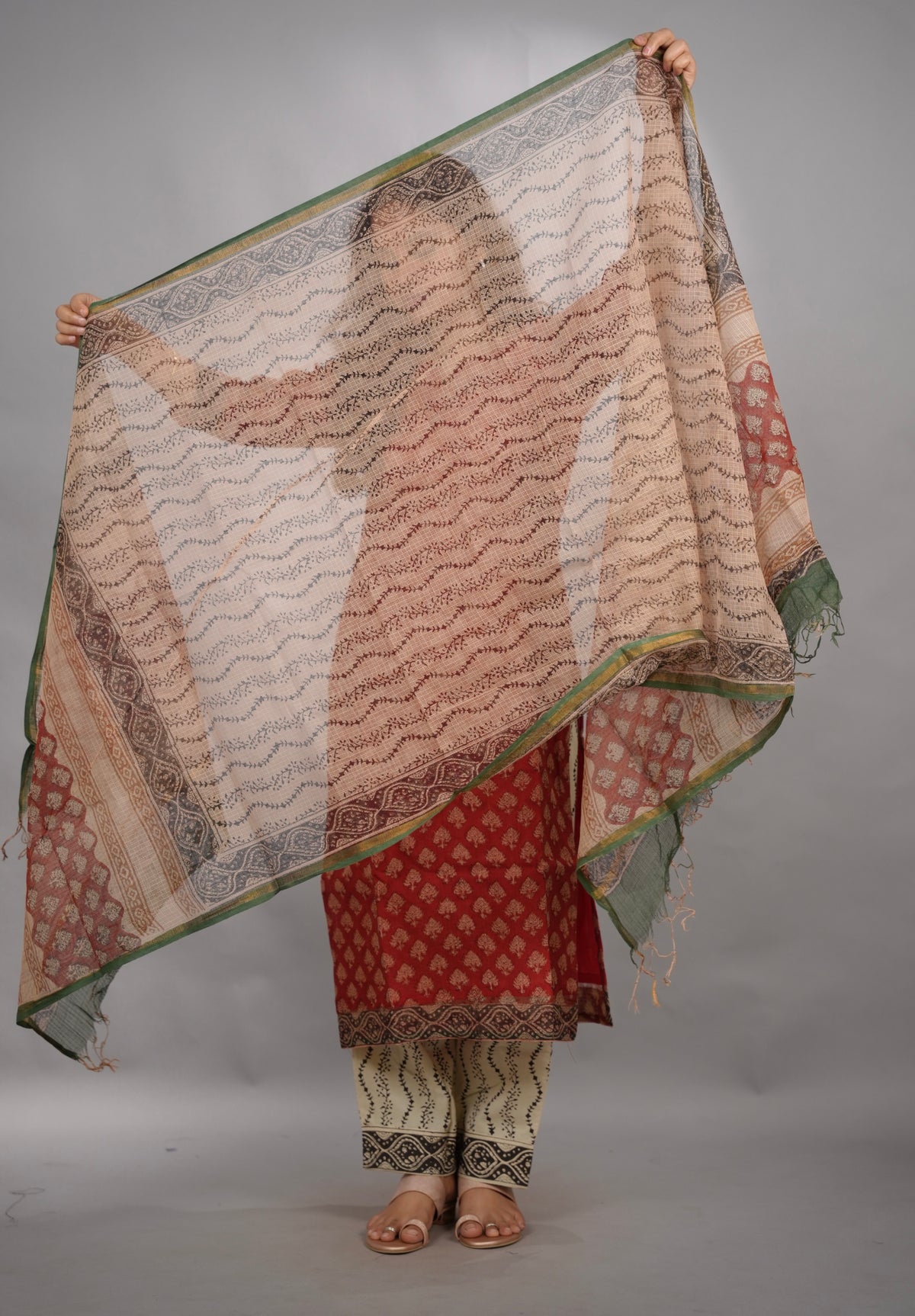 Maroon Handblock printed kota 3 piece suit (stitched)| Looms & Tassels