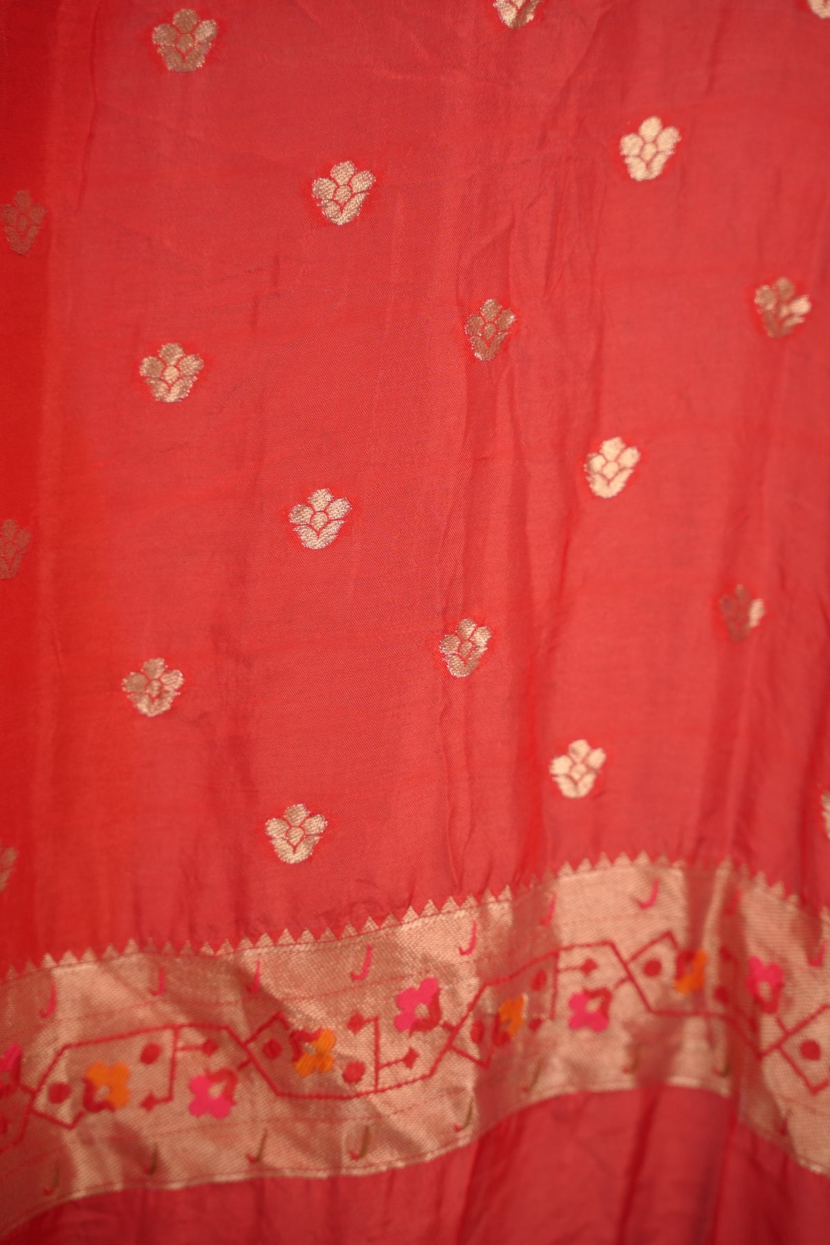 Red Handcrafted Pattern Bandhani Paithani Dola Silk Saree | Looms & Tassels