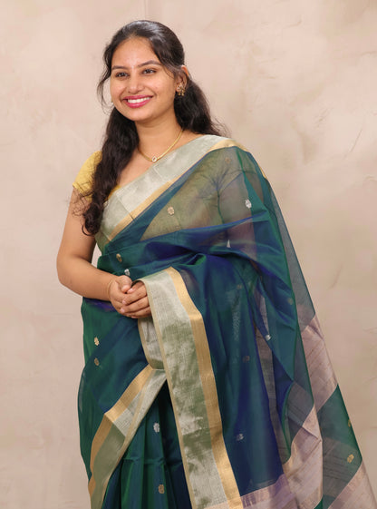 Peacock Blue Handloom Maheswari Silk Cotton Sarees | Looms & Tassels