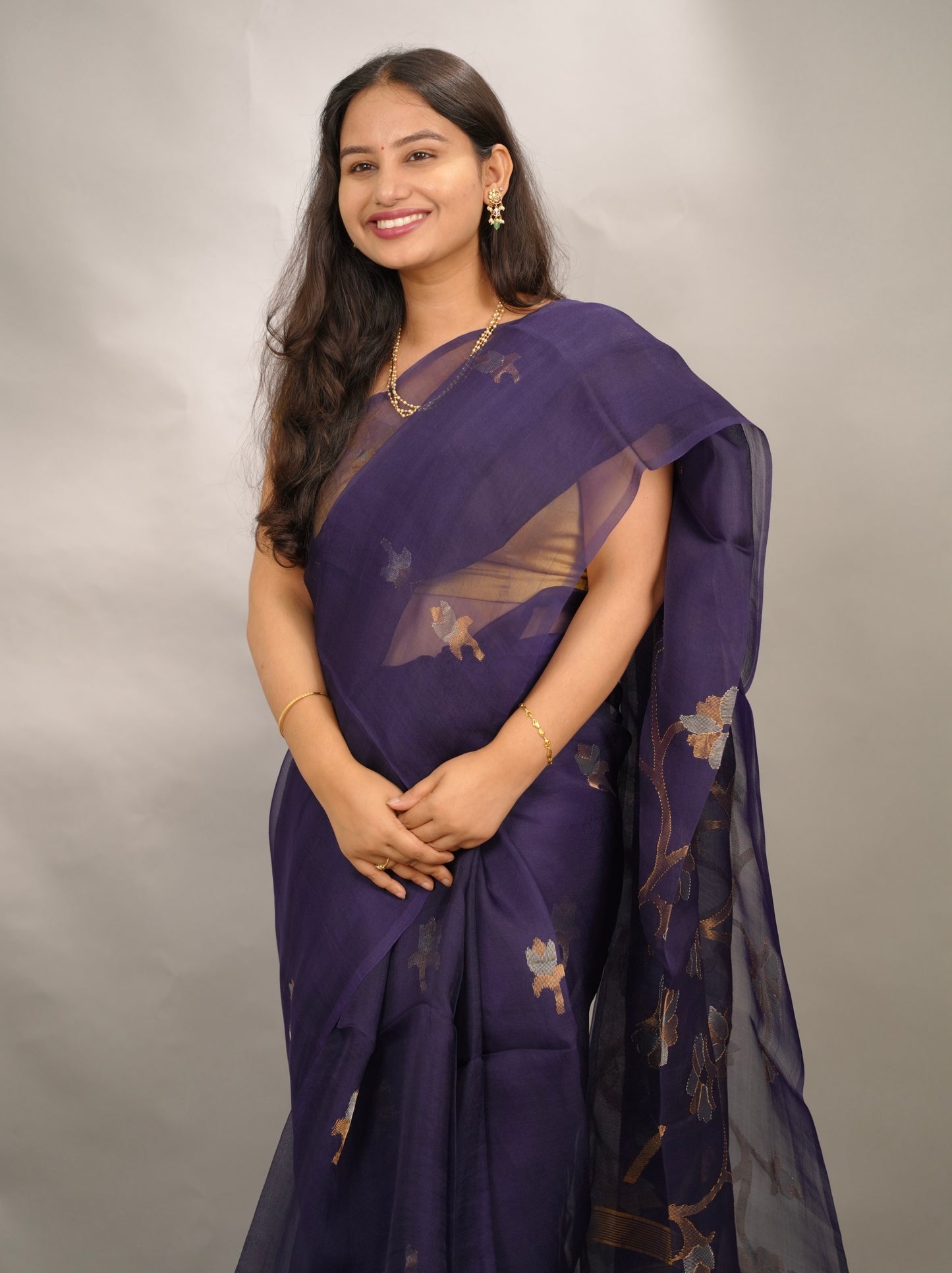 Blue Handloom Muslin Silk Saree With jamdhani weaving | Looms & Tassels